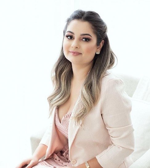 Dra. Akaina Martins Fragoso Costa