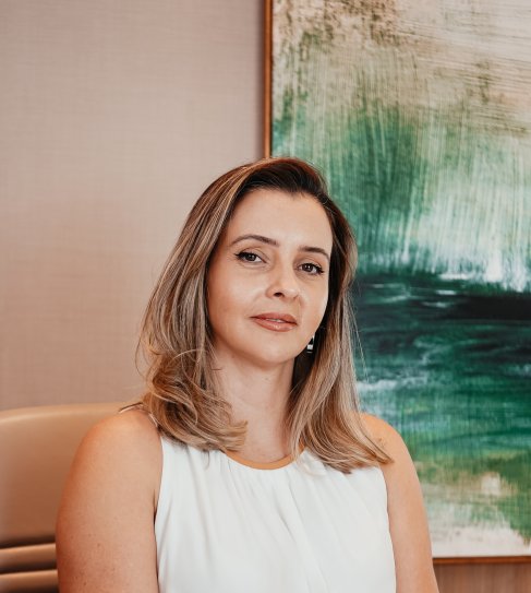 Dra. Fernanda Sobral