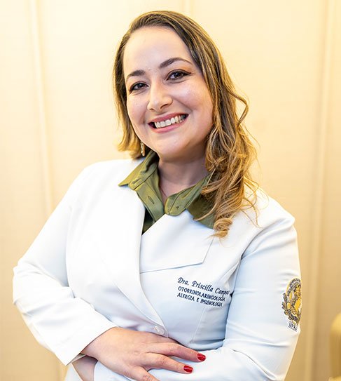 Dra. Priscila De Souza Campos dos Santos 
