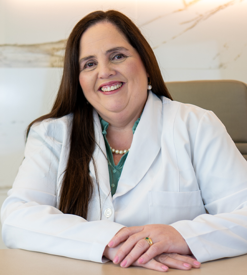 Dra. Andrea Faro de Oliveira Ferreira